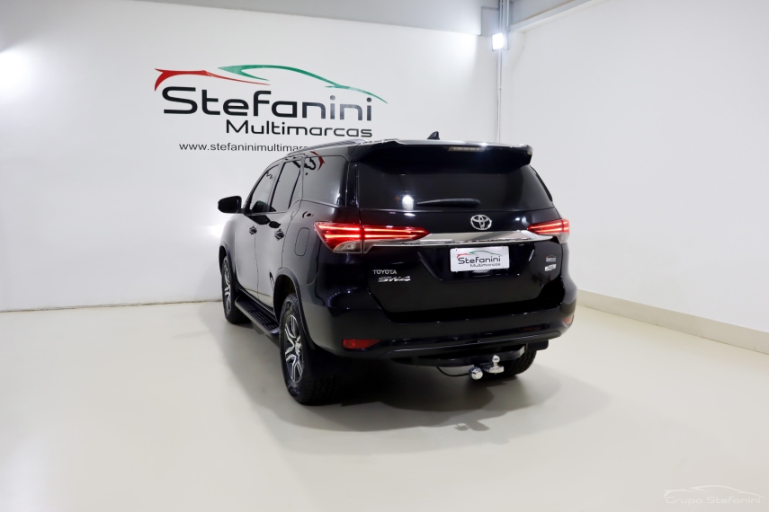 toyota hilux sw4 2.7 sr 4x2 16v flex 4p automatico 201712