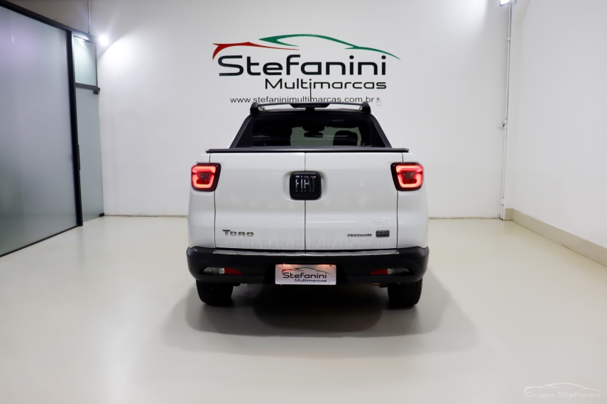 fiat toro 1.3 turbo 270 flex freedom at6 4p automatico 202311