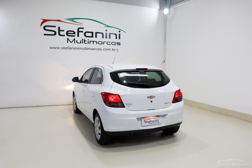 chevrolet onix 1.4 mpfi lt 8v flex 4p manual 201512