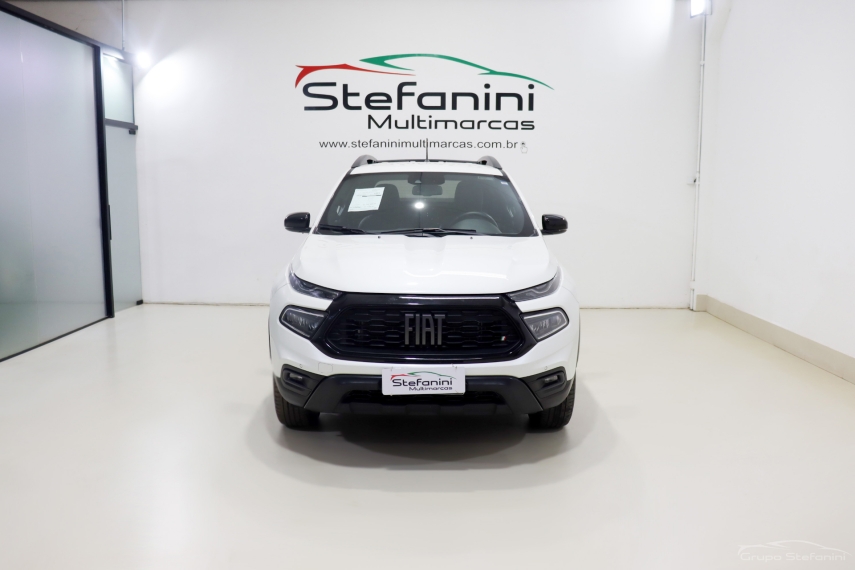 fiat toro 1.3 turbo 270 flex volcano at6 4p automatico 20251
