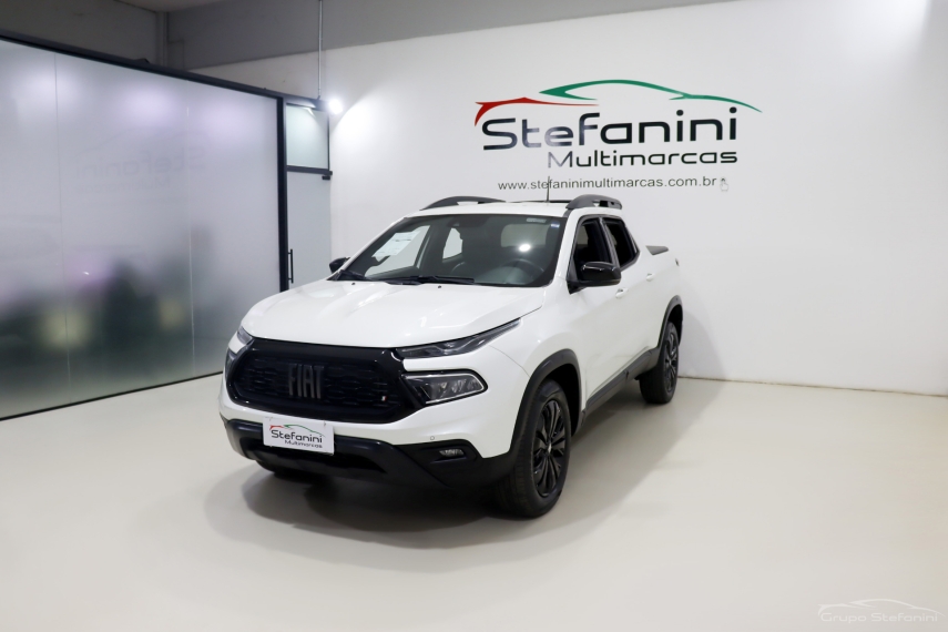 fiat toro 1.3 turbo 270 flex volcano at6 4p automatico 2025