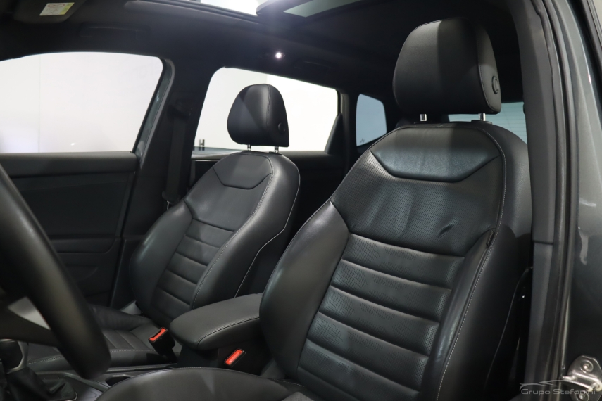 volkswagen taos 1.4 250 tsi total flex highline automatico 4p 20226