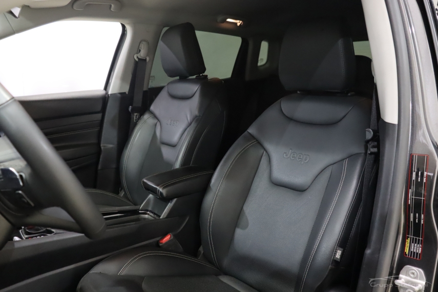 jeep compass 1.3 t270 turbo flex longitude at6 4p automatico 20256
