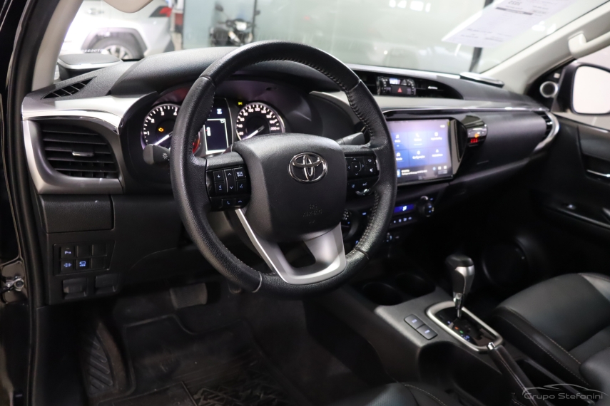 toyota hilux 2.8 d-4d turbo diesel cd srx 4x4 automatico 4p 20253