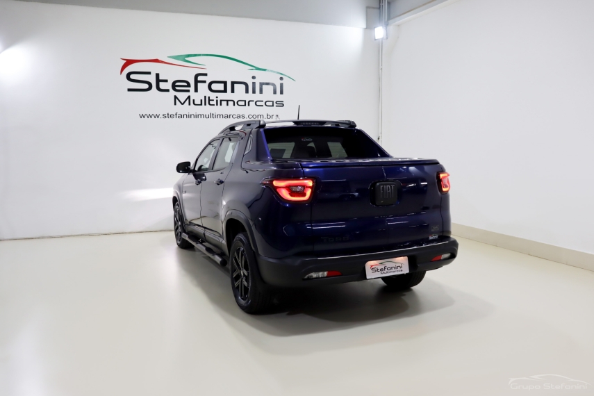 fiat toro 2.0 16v turbo diesel ultra 4wd at9 4p automatico 202212