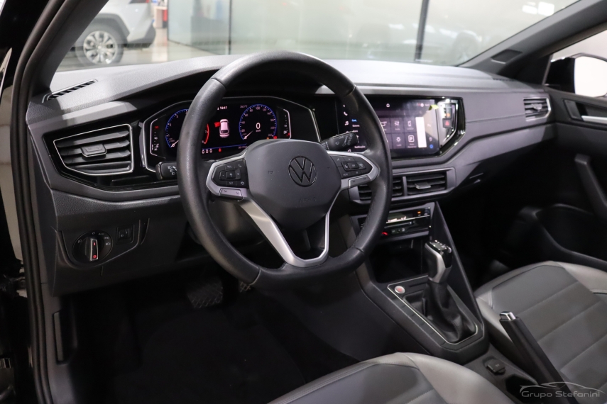 volkswagen nivus 1.0 200 tsi total flex highline automatico 4p 20243