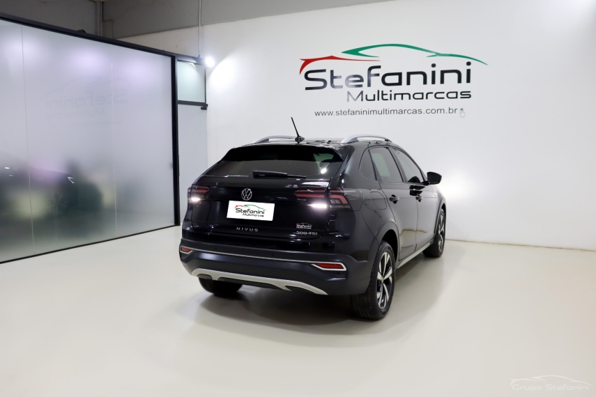 volkswagen nivus 1.0 200 tsi total flex highline automatico 4p 202410
