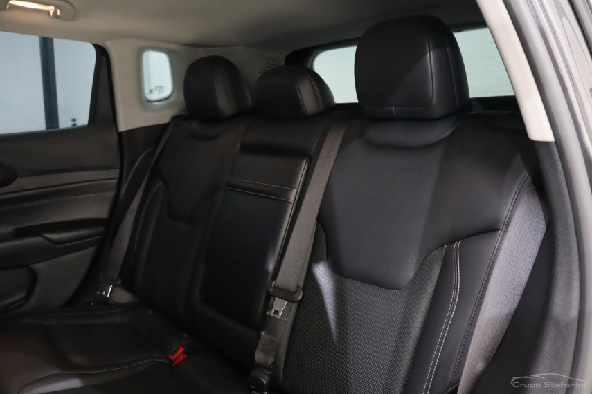 jeep compass 1.3 t270 turbo flex longitude at6 4p automatico 20237