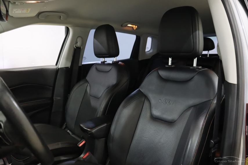 jeep compass 2.0 16v flex longitude automatico 4p 20216