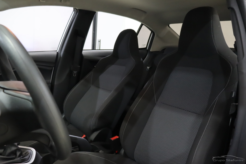 chevrolet onix 1.0 flex plus lt manual 4p 20256