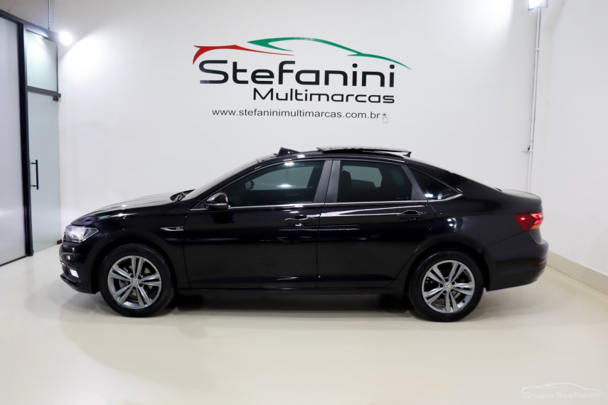 volkswagen jetta 1.4 250 tsi total flex r-line tiptronic 4p automatico 202010