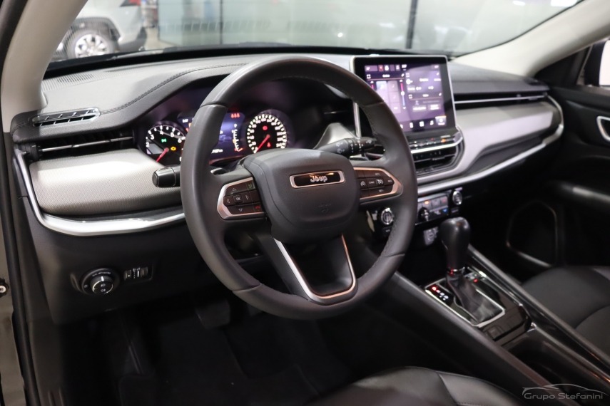 jeep compass 1.3 t270 turbo flex longitude at6 4p automatico 20223
