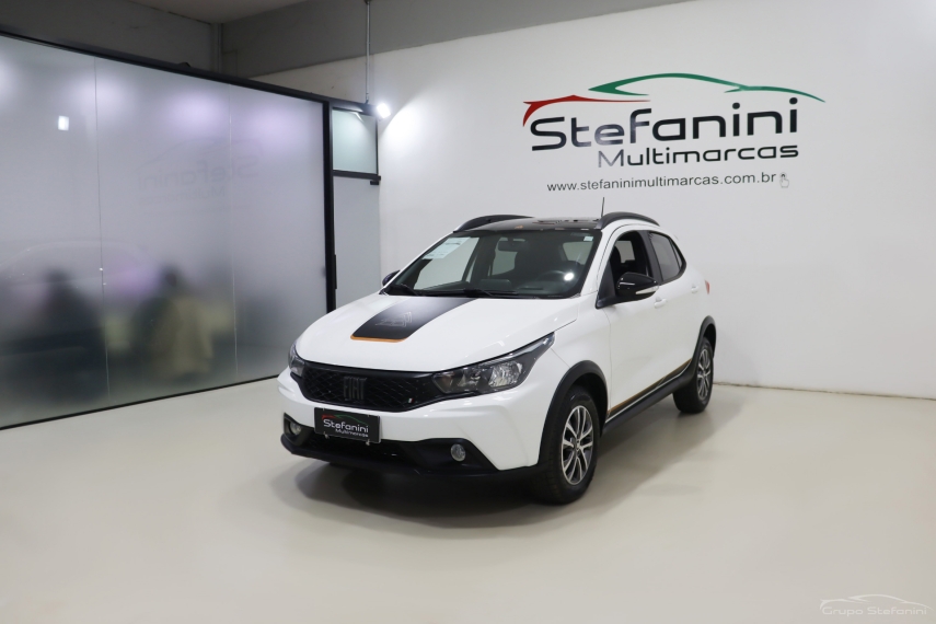 fiat argo 1.3 firefly flex trekking manual 4p 2025