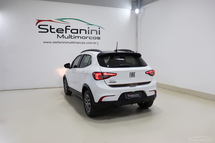 fiat argo 1.3 firefly flex trekking manual 4p 202512