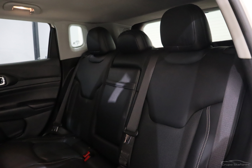 jeep compass 1.3 t270 turbo flex longitude at6 4p automatico 20237