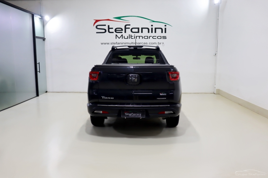 fiat toro 1.8 16v evo flex freedom at6 4p automatico 202111