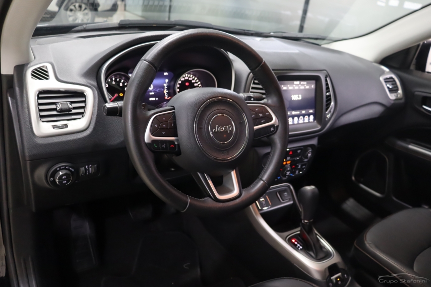 jeep compass 2.0 16v flex longitude automatico 4p 20203