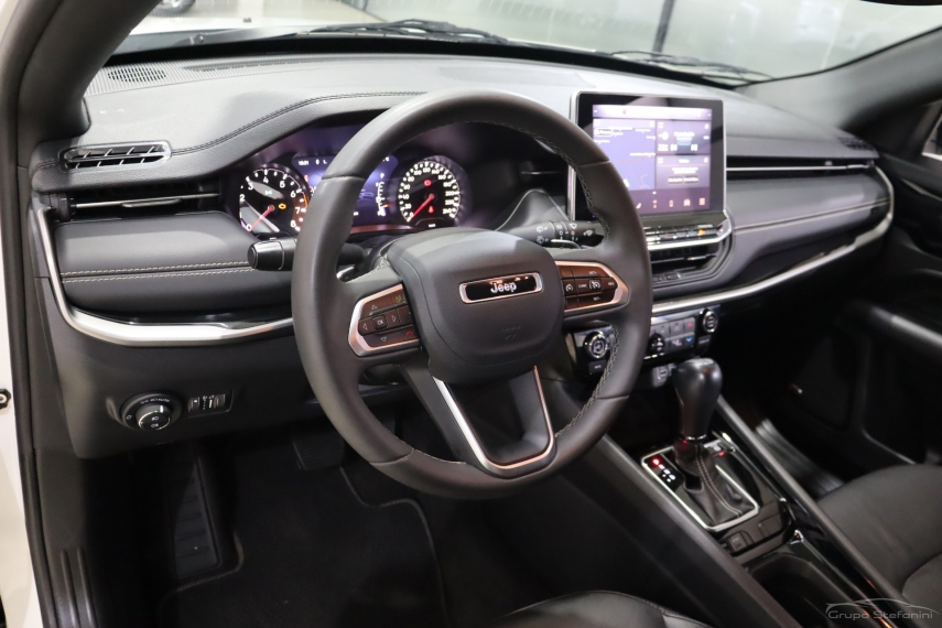 jeep compass 1.3 t270 turbo flex longitude at6 4p automatico 20223