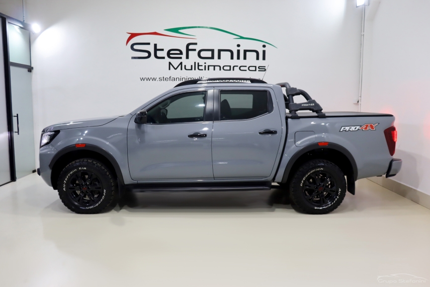 nissan frontier 2.3 16v turbo diesel pro4x cd 4x4 automatico 4p 202410