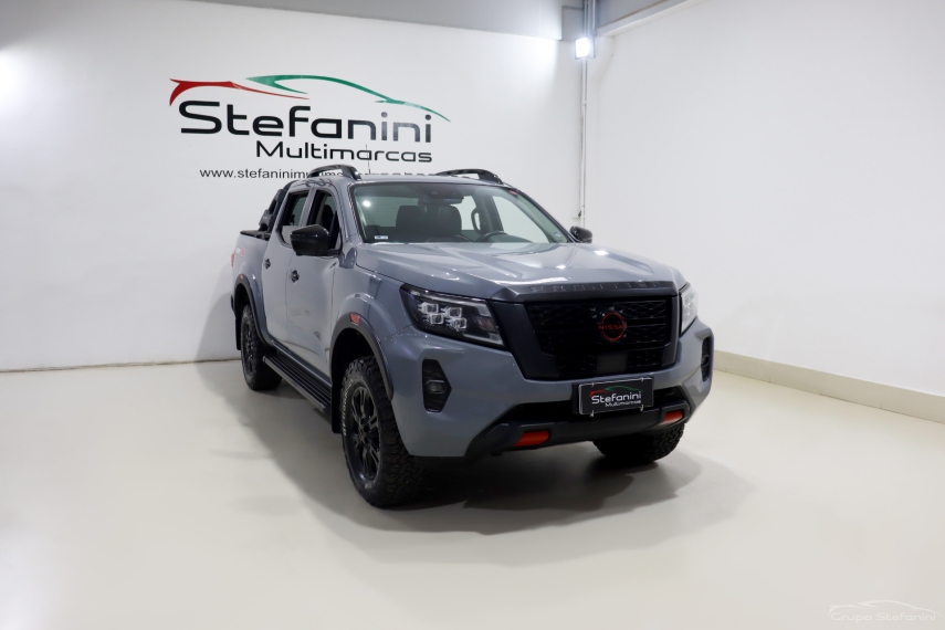 nissan frontier 2.3 16v turbo diesel pro4x cd 4x4 automatico 4p 20242