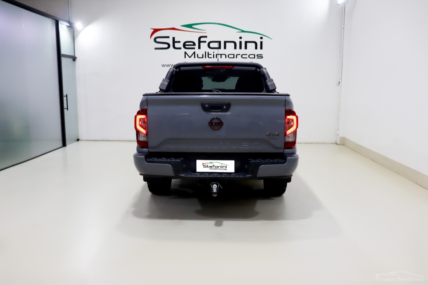 nissan frontier 2.3 16v turbo diesel pro4x cd 4x4 automatico 4p 202412