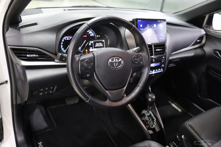 toyota yaris 1.5 16v flex xls connect multidrive 4p automatico 20233
