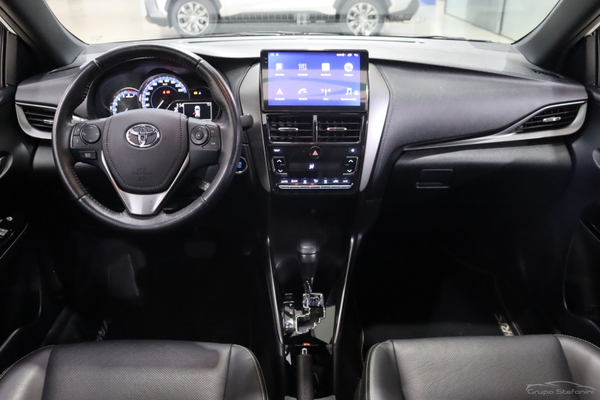 toyota yaris 1.5 16v flex xls connect multidrive 4p automatico 20235