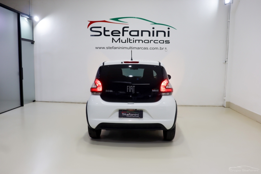 fiat mobi 1.0 evo flex like. manual 4p 202411