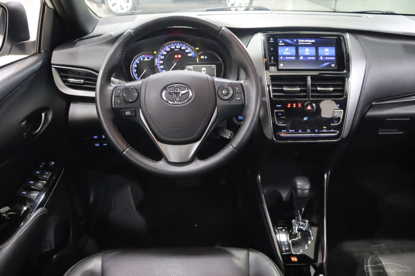 toyota yaris 1.5 16v flex xls connect multidrive 4p automatico 20234