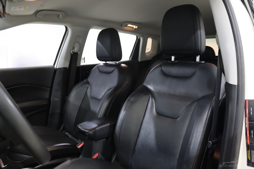 jeep compass 2.0 16v flex longitude automatico 4p 20196