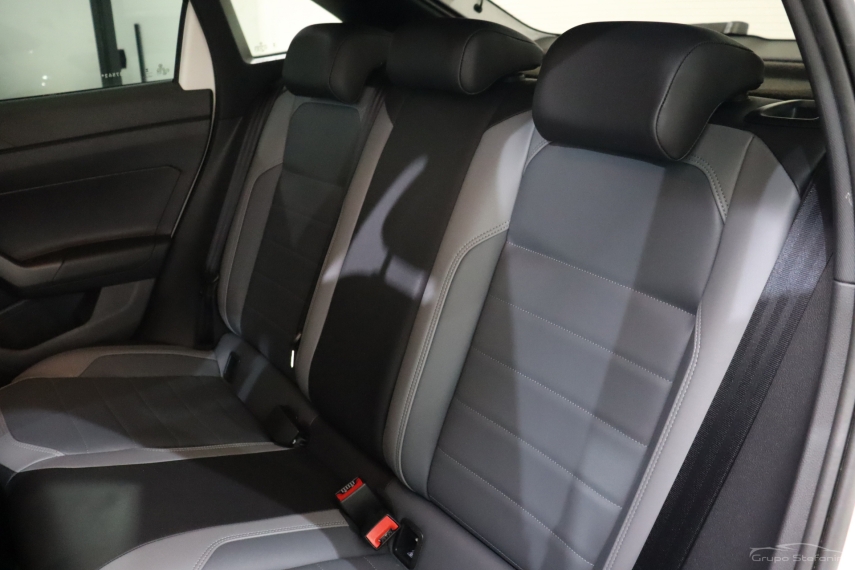 volkswagen nivus 1.0 200 tsi total flex highline automatico 4p 20237