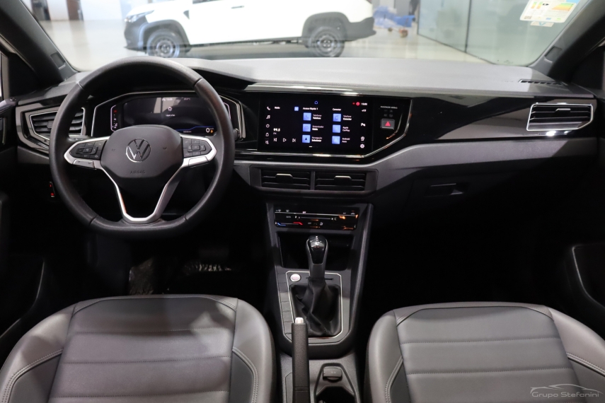 volkswagen nivus 1.0 200 tsi total flex highline automatico 4p 20235