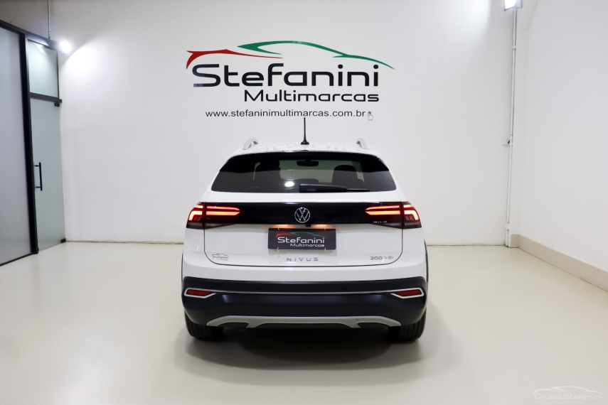 volkswagen nivus 1.0 200 tsi total flex highline automatico 4p 202311