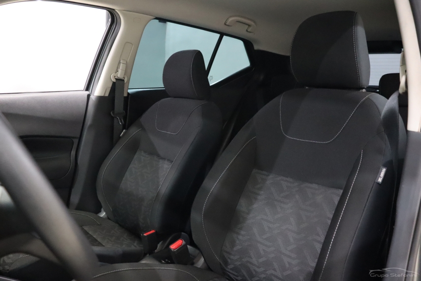 nissan kicks play 1.6 16v flexstart sense xtronic flex 4p automatico 20256