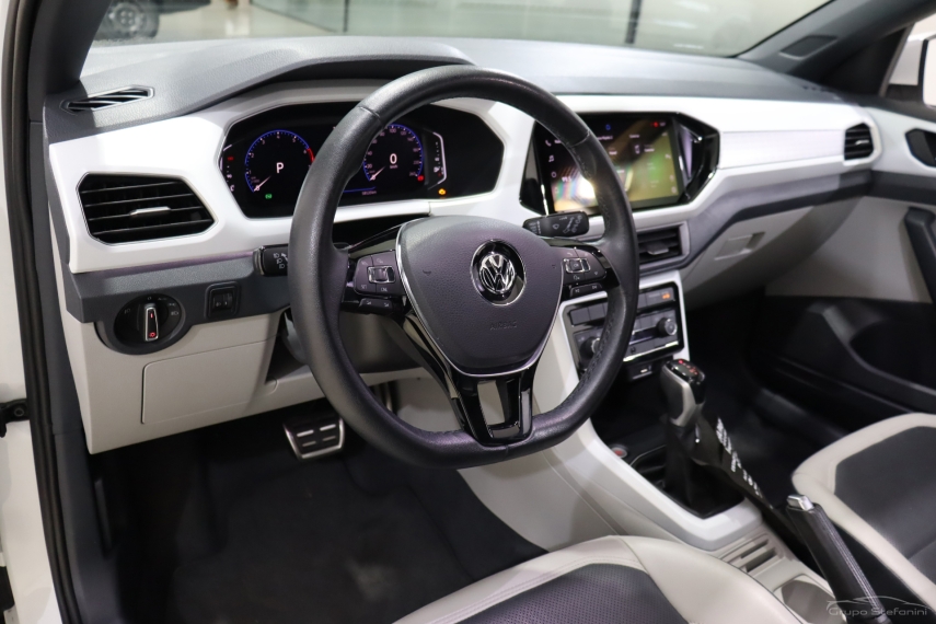 volkswagen t-cross 1.4 250 tsi total flex highline automatico 4p 20213