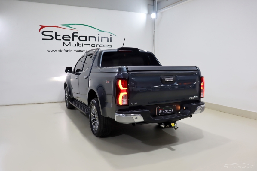 chevrolet s10 2.8 16v turbo diesel high country cd 4x4 automatico 4p 202612