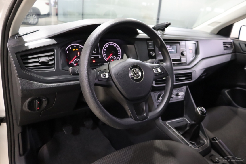 volkswagen polo 1.6 msi total flex manual 4p 20203