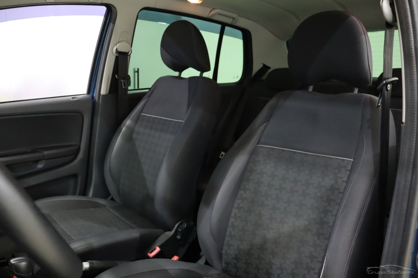 volkswagen fox 1.6 msi comfortline 8v flex 4p automatizado semiautomatico 20166