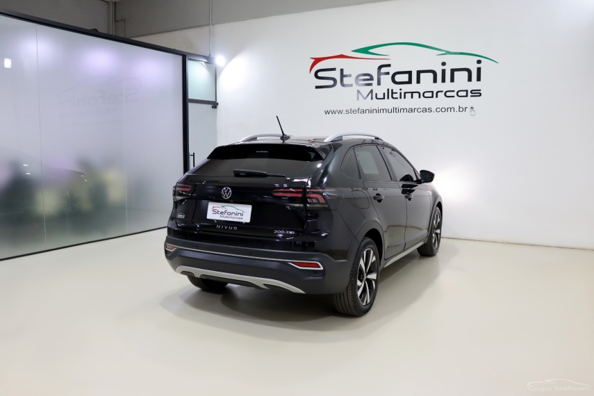 volkswagen nivus 1.0 200 tsi total flex highline automatico 4p 202410