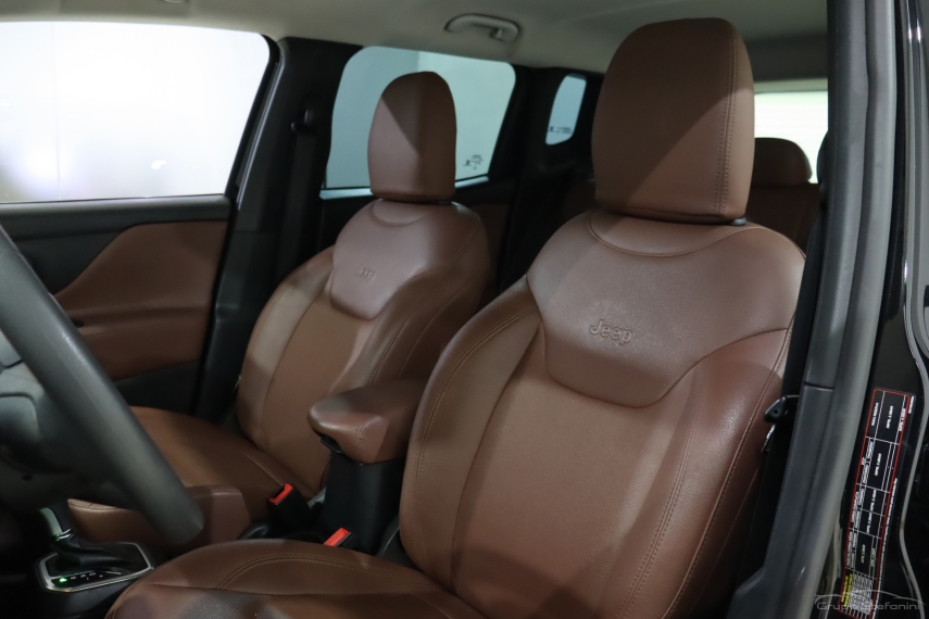 jeep renegade 1.8 16v flex 4p automatico 20216