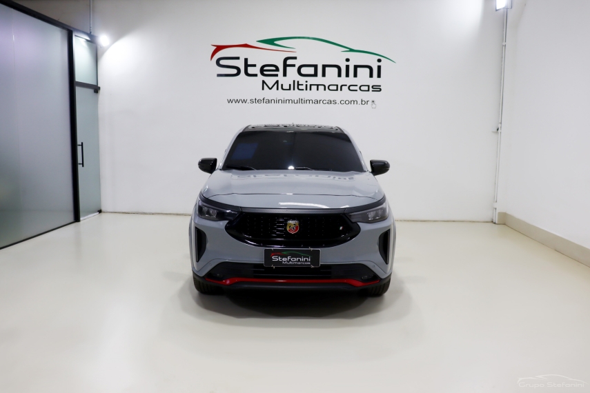 fiat fastback 1.3 turbo 270 flex abarth at6 4p automatico 20251
