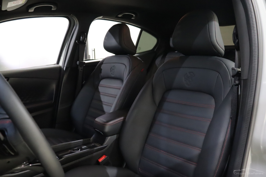 fiat fastback 1.3 turbo 270 flex abarth at6 4p automatico 20256