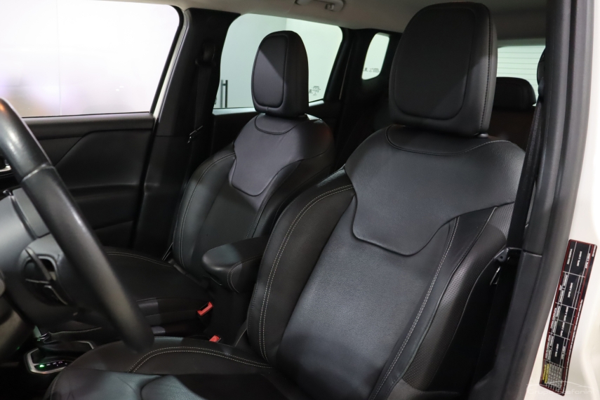 jeep renegade 1.8 16v flex longitude 4p automatico 20196