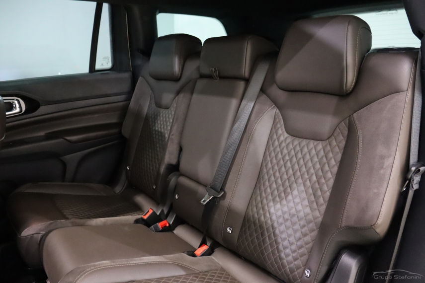 jeep commander 2.0 td380 turbo diesel overland at9 4p automatico 20237