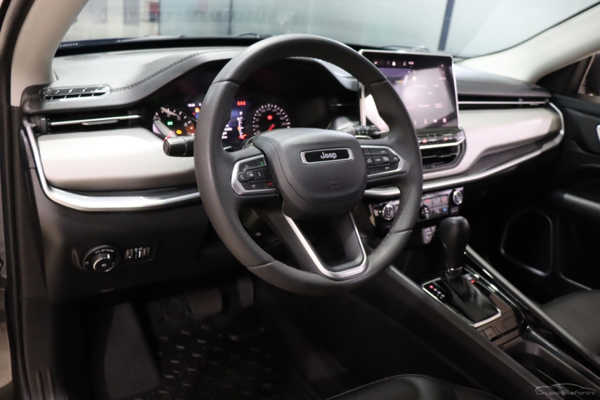 jeep compass 1.3 t270 turbo flex longitude at6 4p automatico 20233