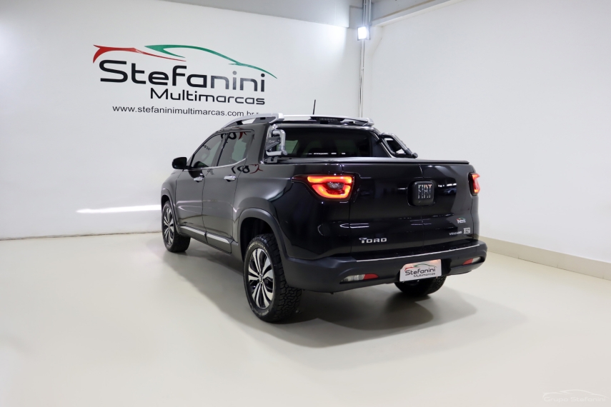 fiat toro 1.3 turbo 270 flex volcano at6 4p automatico 202312