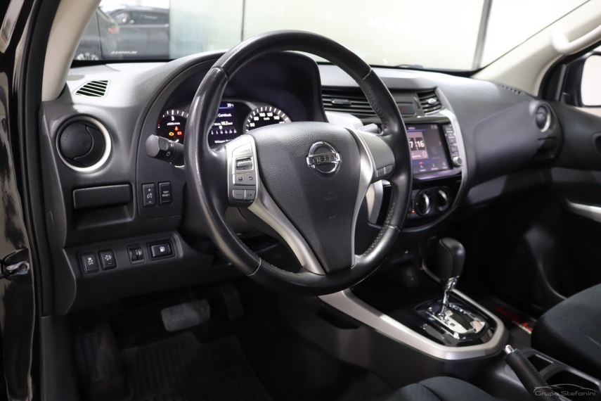 nissan frontier 2.3 16v turbo diesel attack cd 4x4 automatico 4p 20213