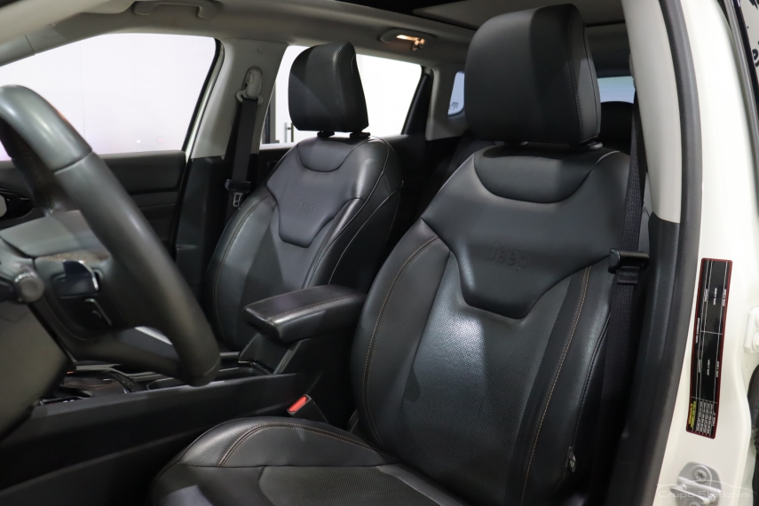 jeep compass 1.3 t270 turbo flex limited at6 4p automatico 20236