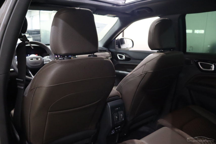 jeep commander 2.0 hurricane 4 turbo gasolina overland at9 4p automatico 20259