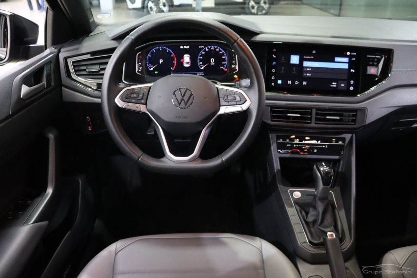volkswagen nivus 1.0 200 tsi total flex highline automatico 4p 20244